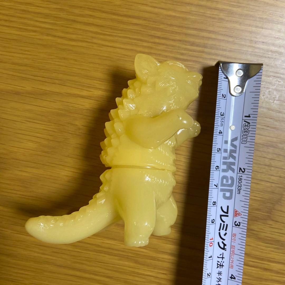 小夏屋　ネゴラ　蓄光成型　未塗装　ソフビ 5440