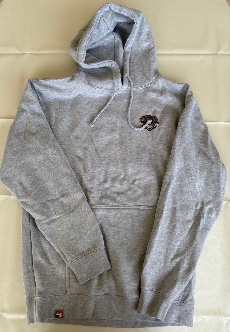 ポケモン海外 EUIC NAIC 2025 パーカー トレーナー　コダック　新品