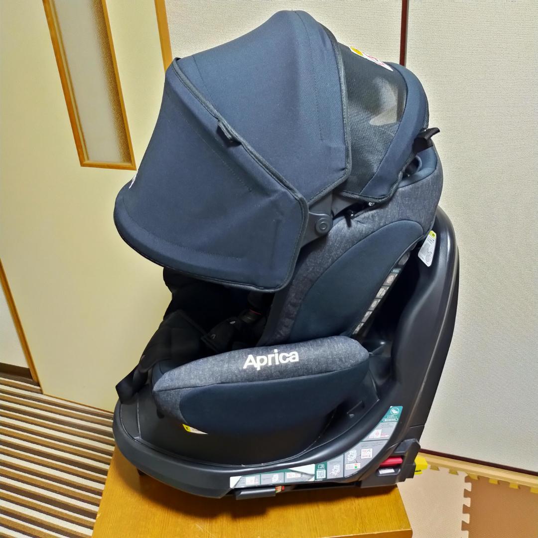 Aprica アップリカ フラディアグロウISOFIX チャイルド ブラック