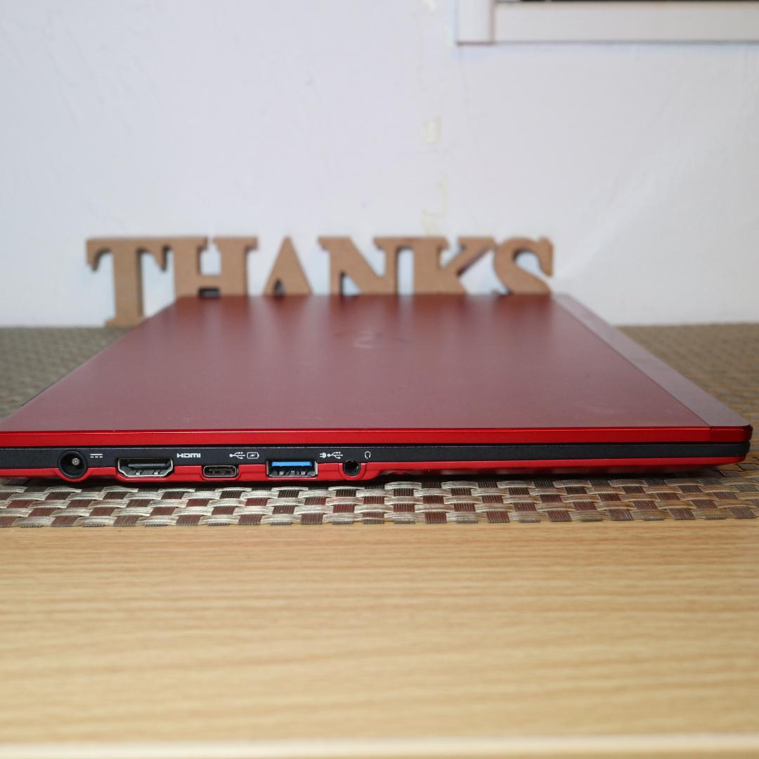 小型Win11公式対応8世代i7/SSD512G/メ12G/無線/カメラ/FHD