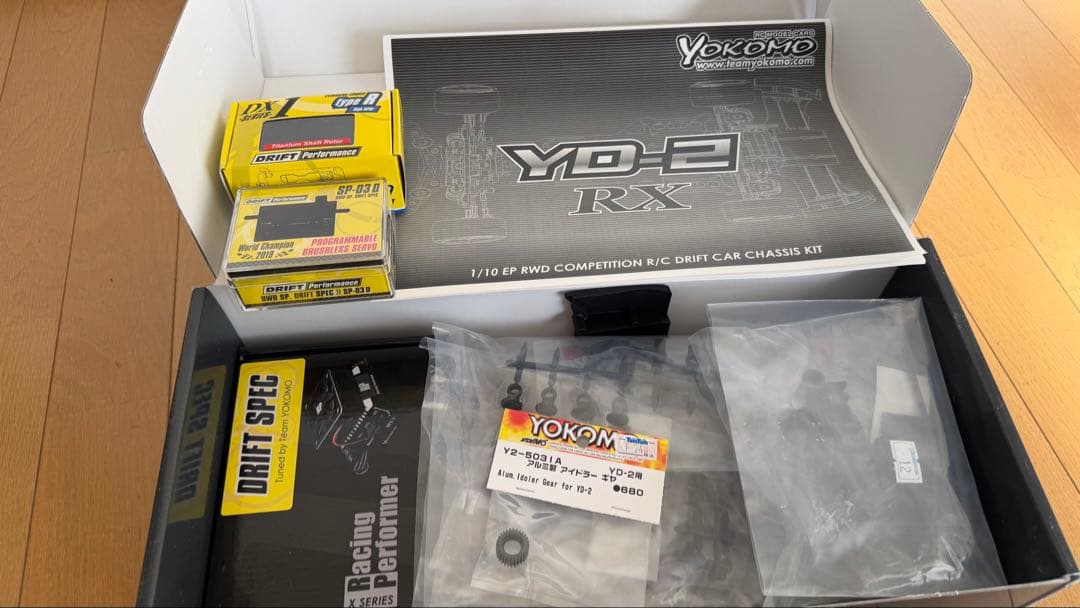ヨコモ YD-2 RX メカ付き美品 未塗装RX-7ボディ&エアロキット小物付属