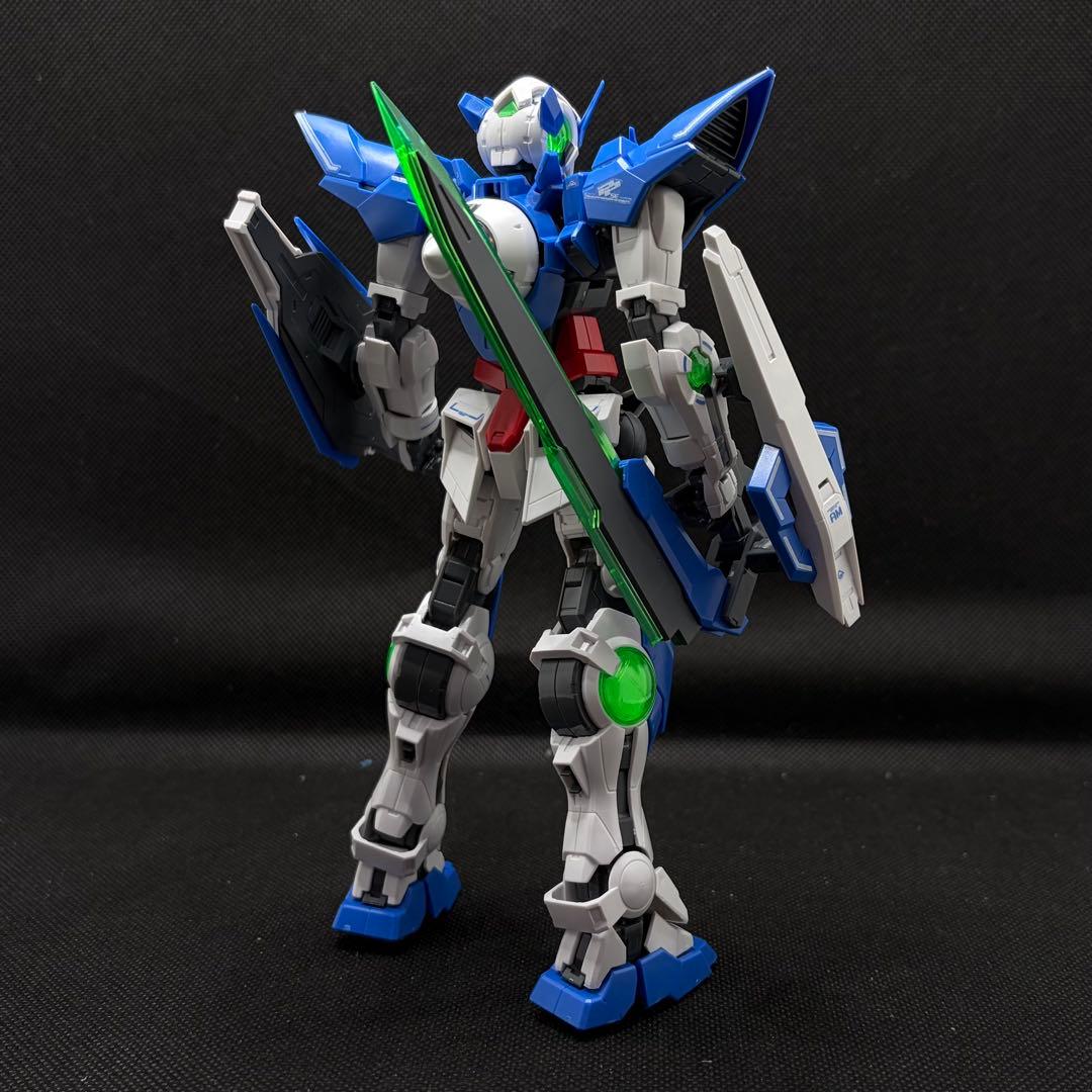 コ*ア様 ＭＧ 1/100 ガンダムアメイジングエクシア 完成品
