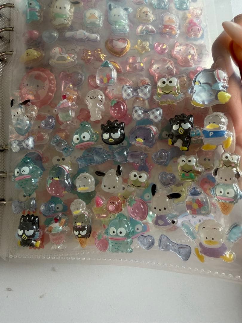 シール帳　正規品　新品　ボンボンドロップ　ラブブ　エスターバニーパワパフサンリオ