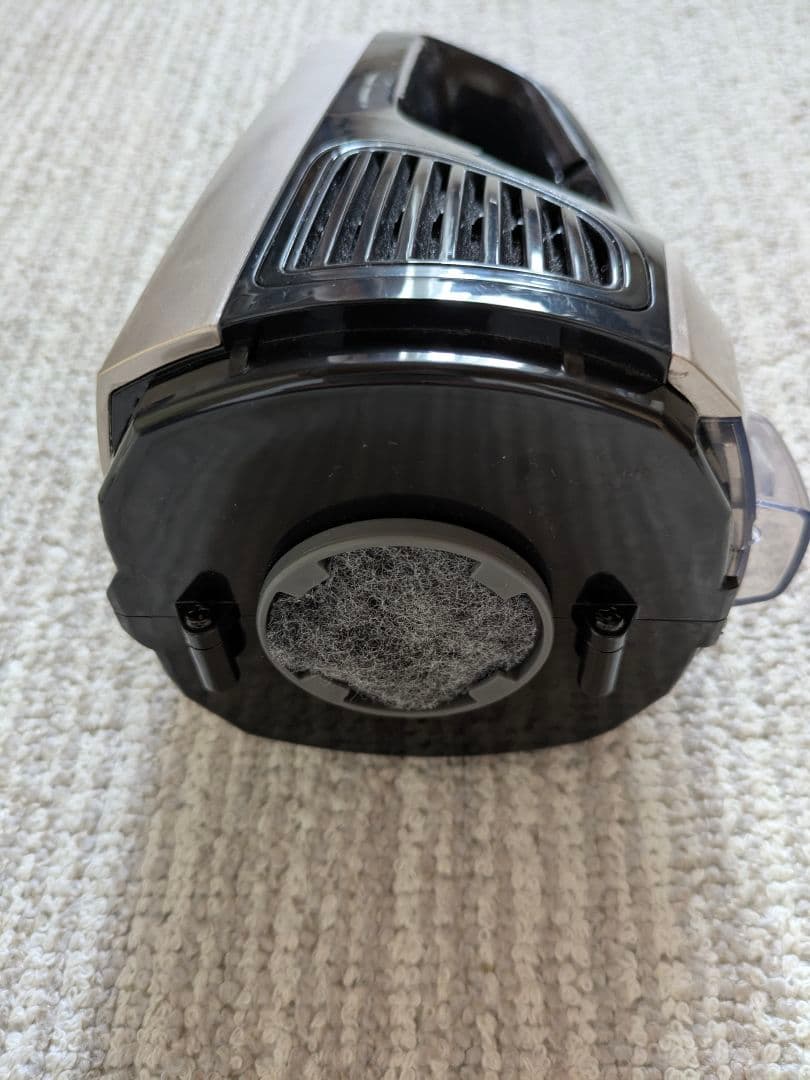 夜間飛行　ほぼ新品　日立充電式掃除機　PV-B200H シャンパンゴールド