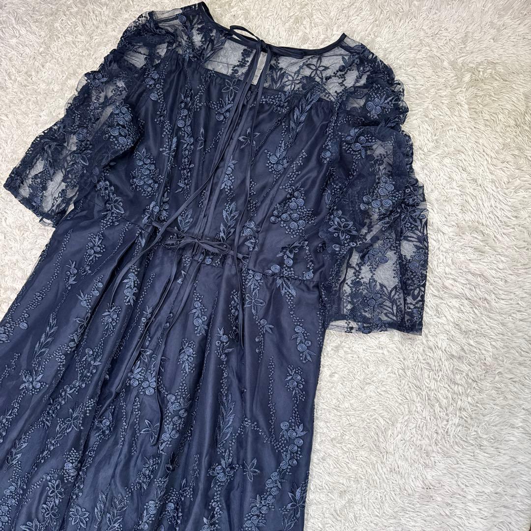 極美品 niana 刺繍レース バックリボン パーティードレス 二次会 4L