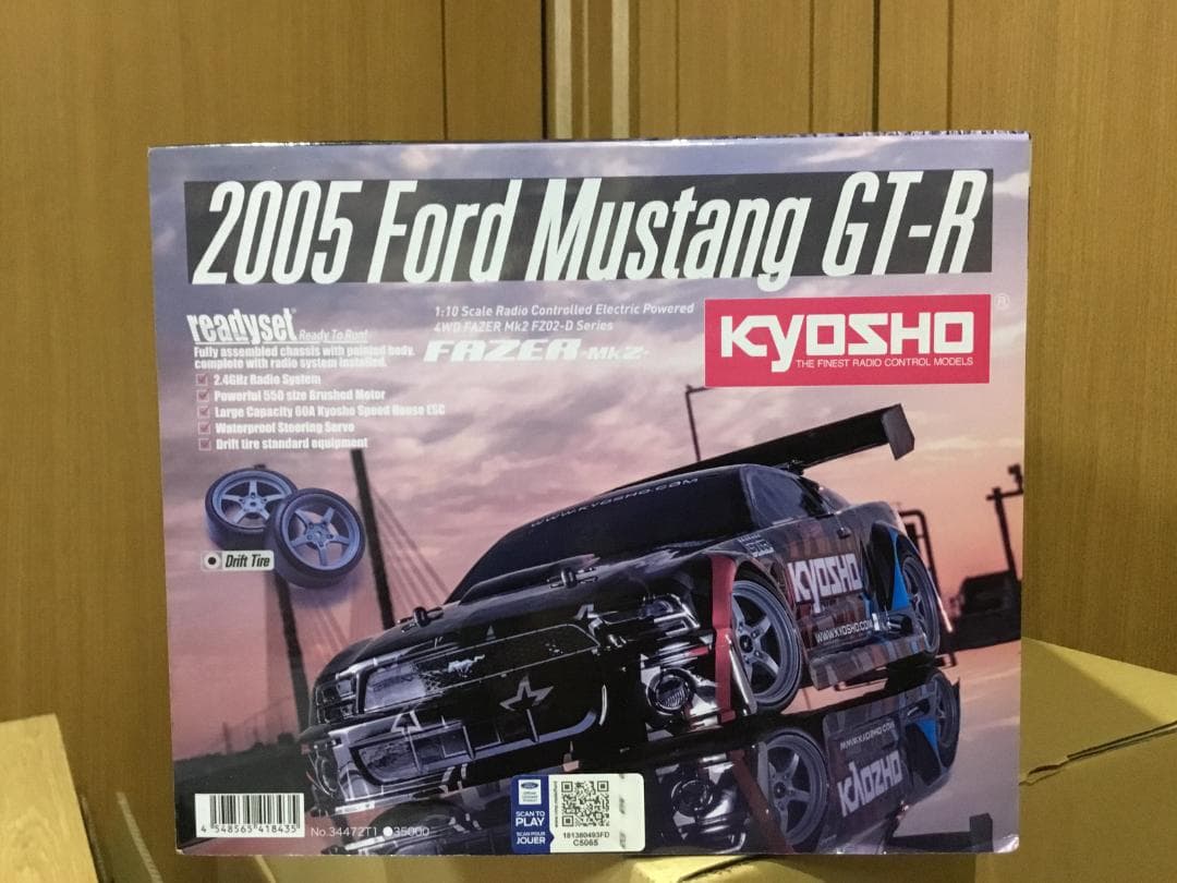 京商FazerMk2レディセット　Ford　Mustang　GT-R（新品）