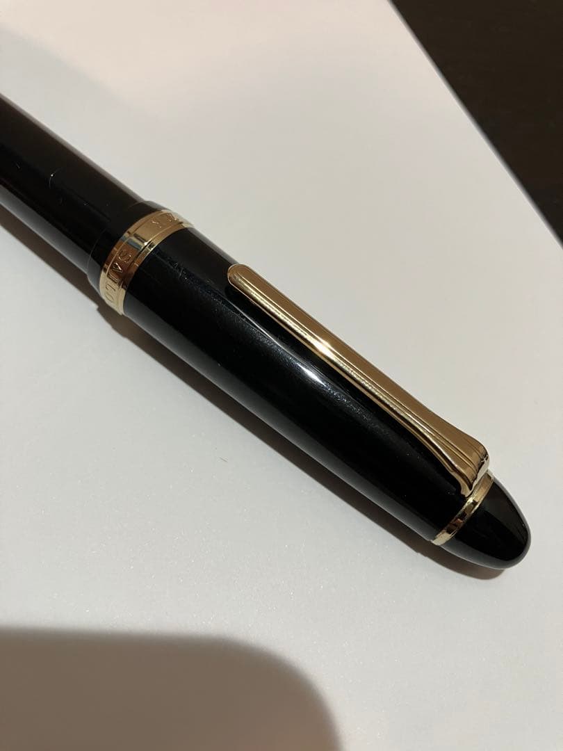 旧型　長刀研ぎ　セーラー万年筆　プロフィット２１