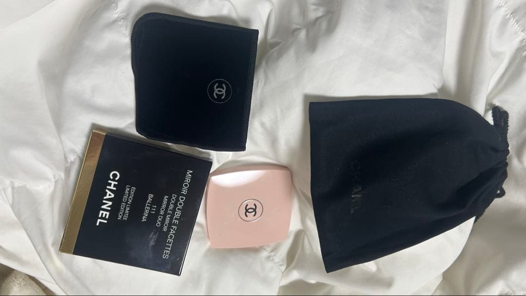 CHANEL ミラー ミロワール ドゥーブル ファセット 111 バレリーナ 鏡