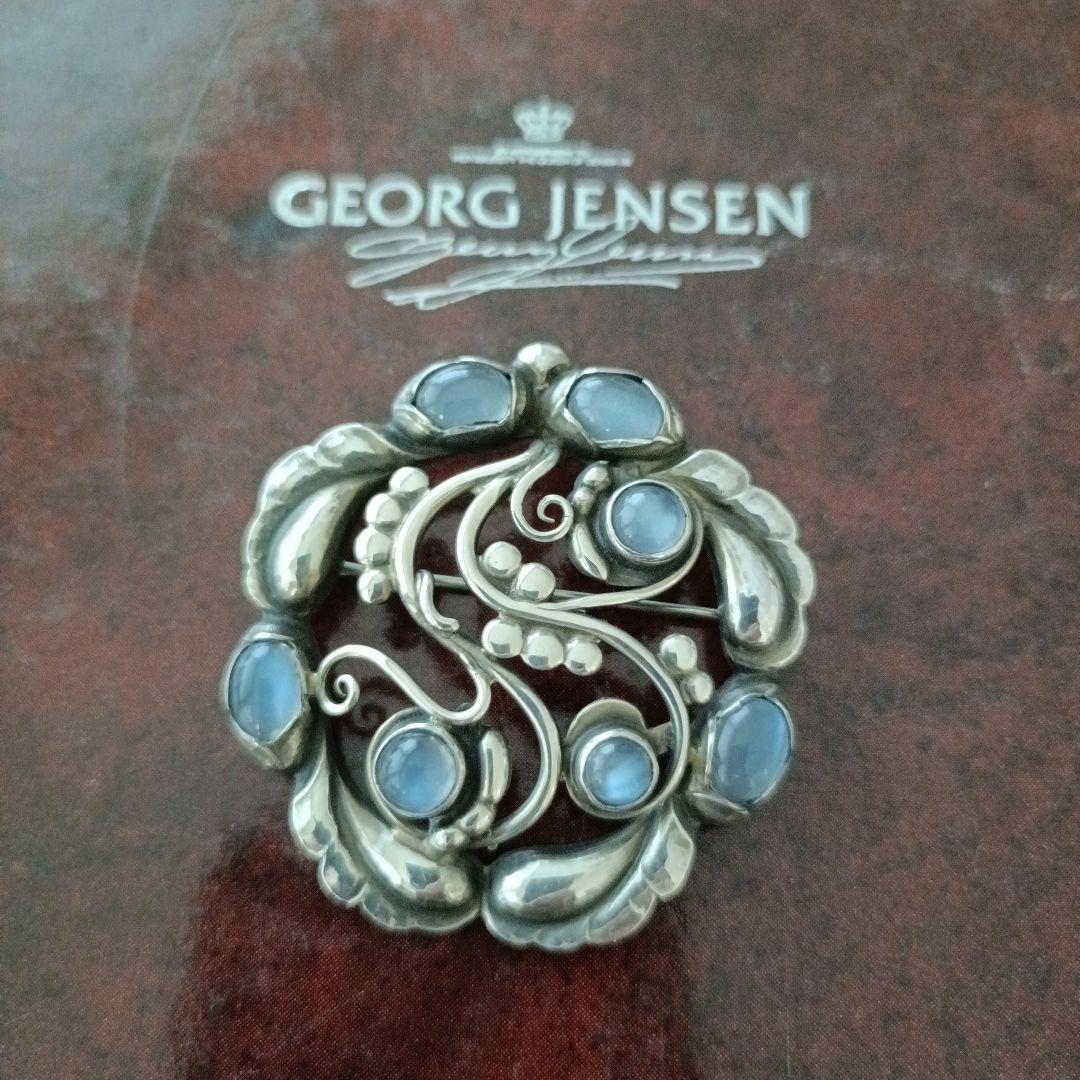 美品ブローチ #159ムーンストーン