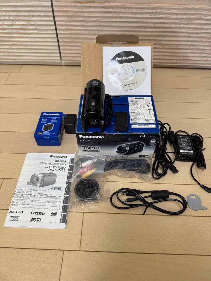 Panasonic HDC-TM90 ビデオカメラ 本体 64GB ＋大容量ＢＴ