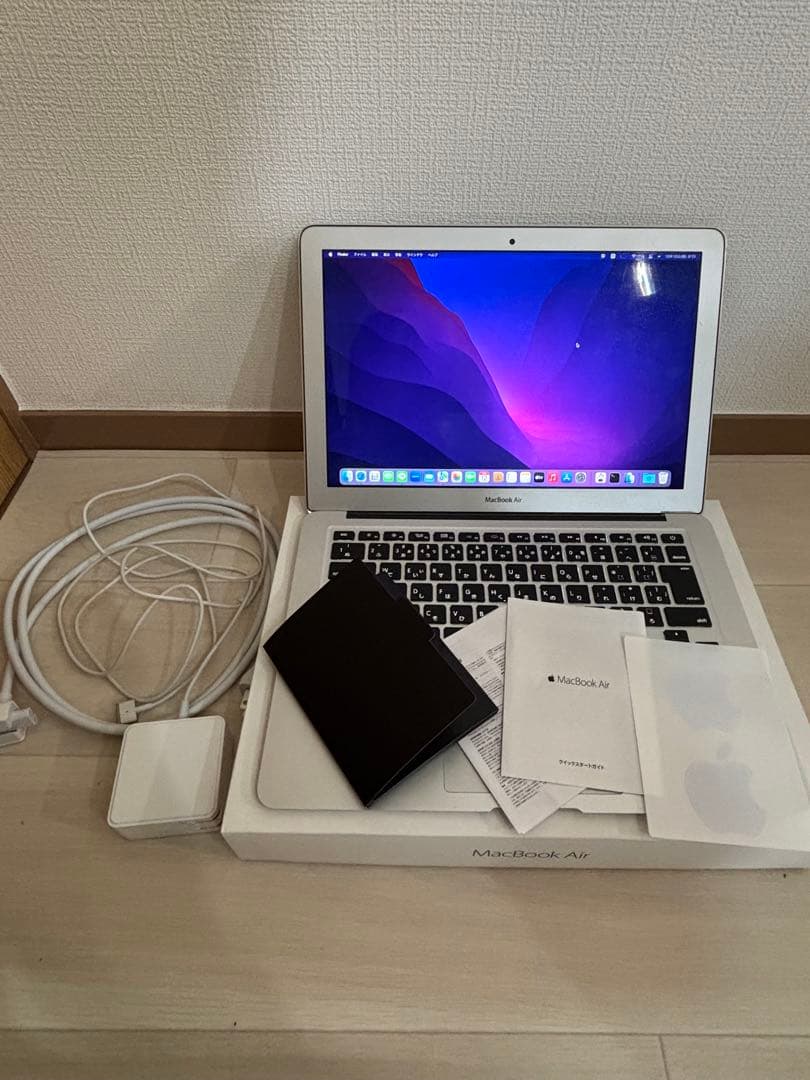 た*ん様 【2017年製】Apple MacBook Air 13インチ 充電コ
