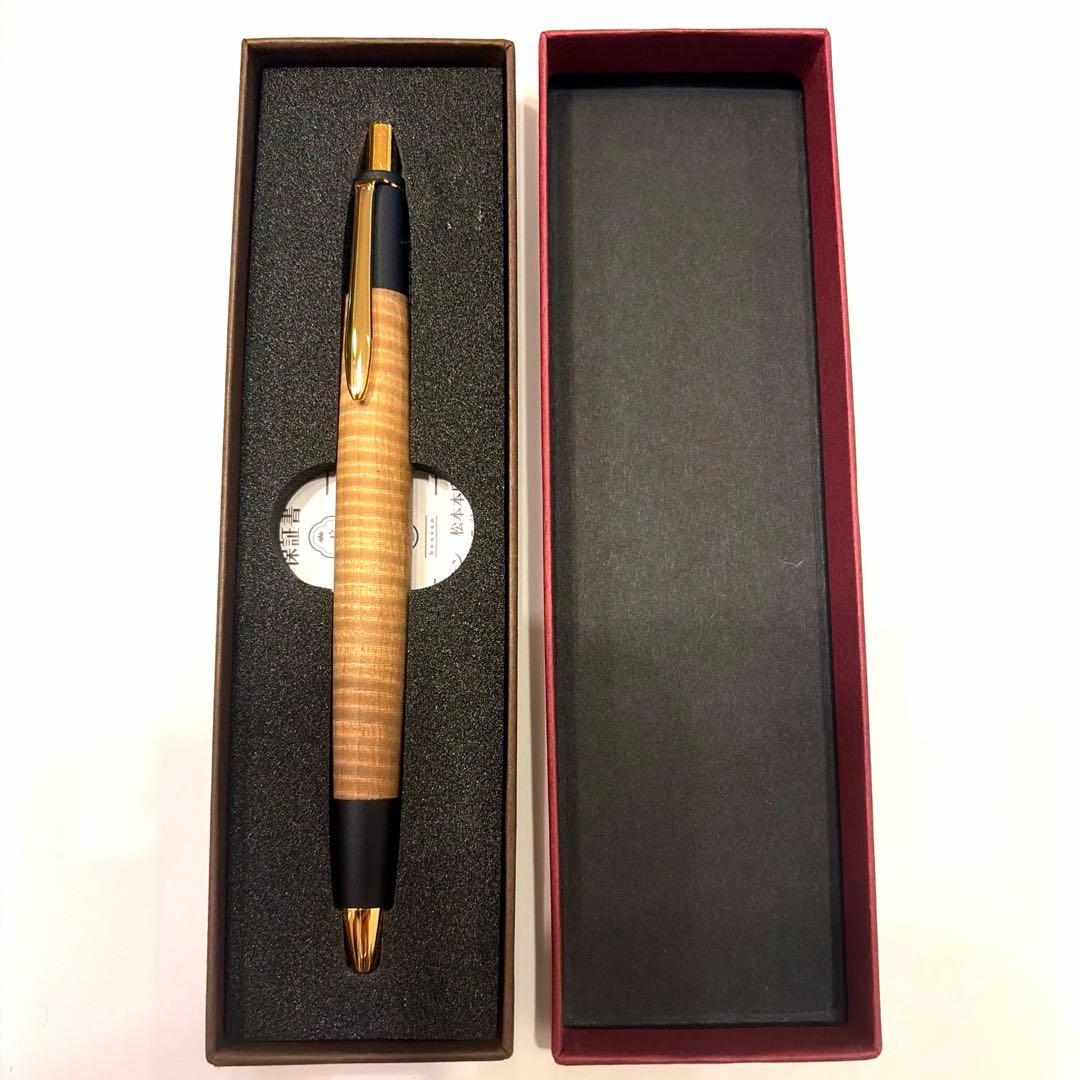 ボナンペン　栃縮杢