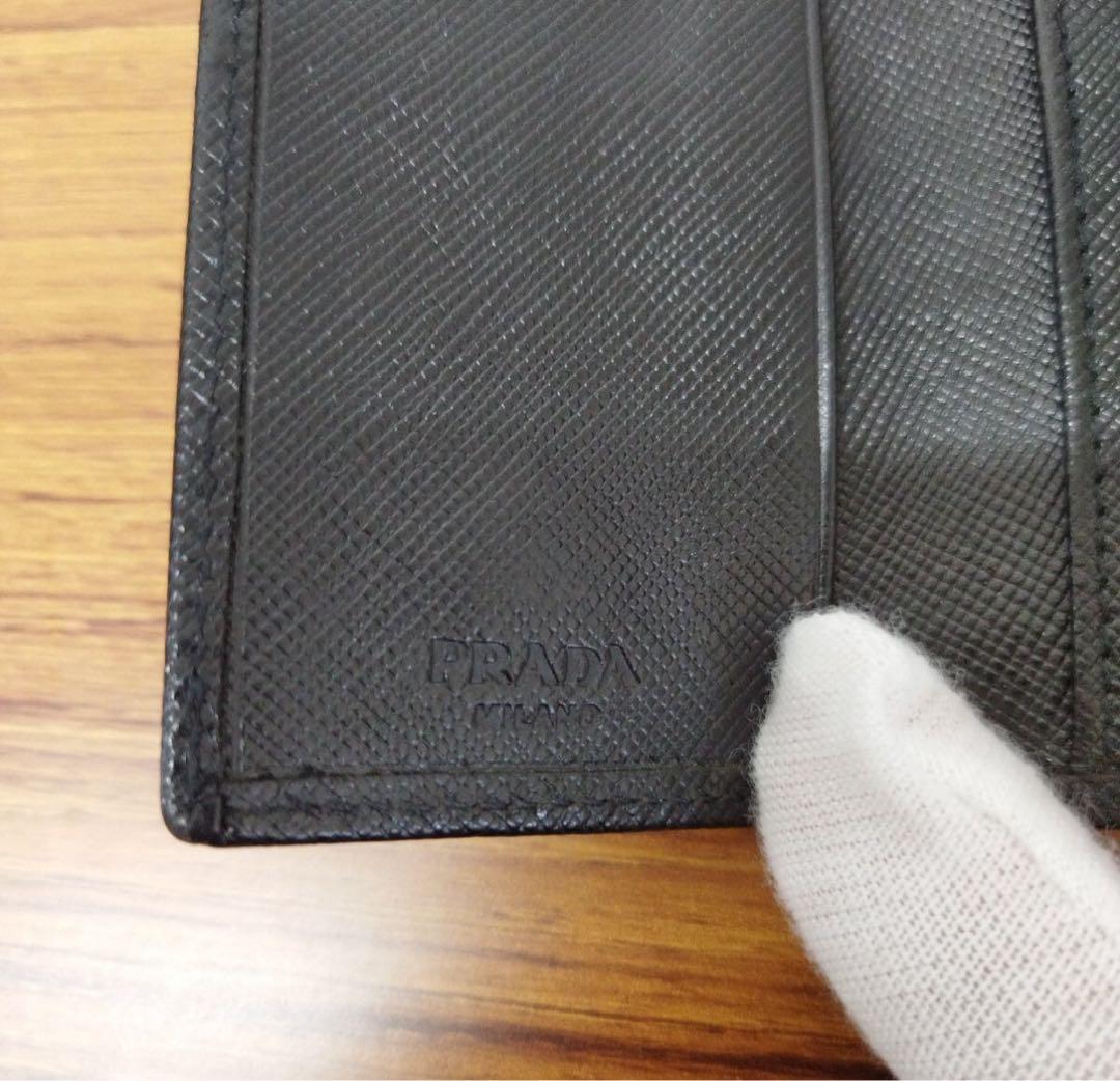PRADA ブラックキーケース 箱・カード付き