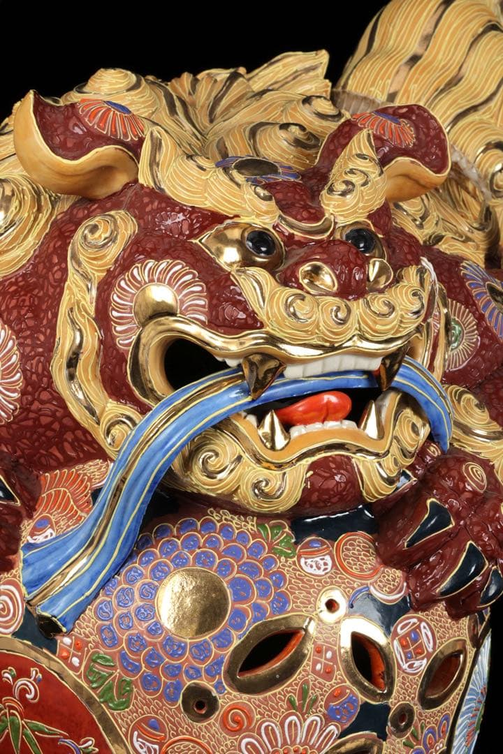 【特大九谷焼】玉乗獅子狛犬 九谷銘 金彩色絵 縁起物 開運 高さ48cm 蛇皮付