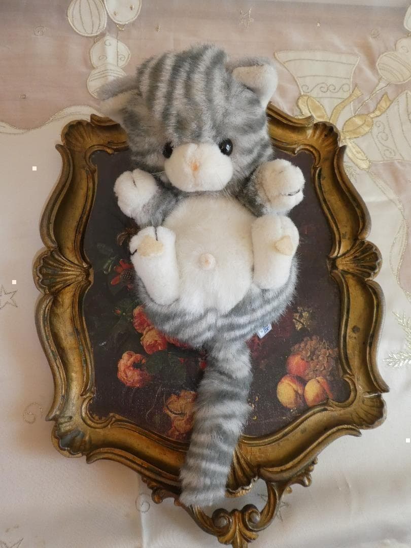 メルカリ便☆ファースト☆いたずら天使　ねこ　ぬいぐるみ