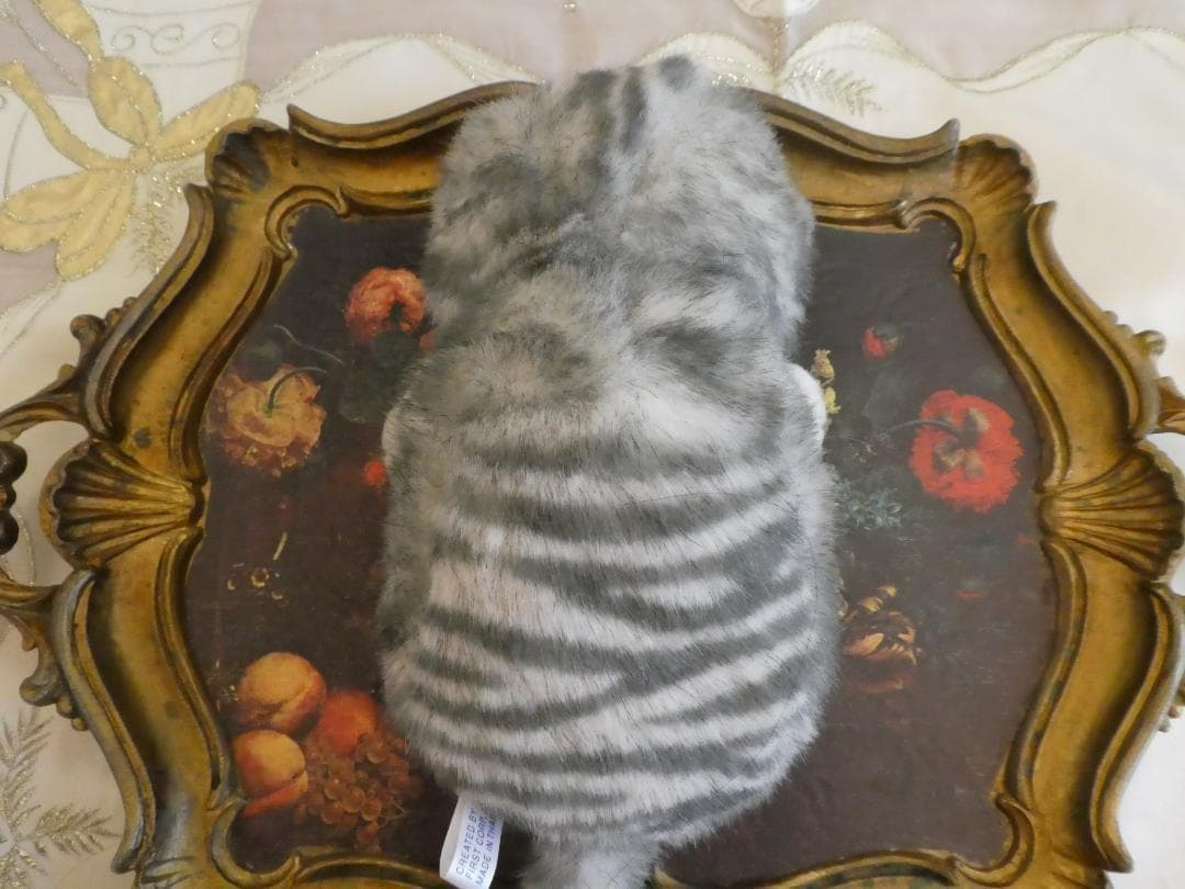 メルカリ便☆ファースト☆いたずら天使　ねこ　ぬいぐるみ