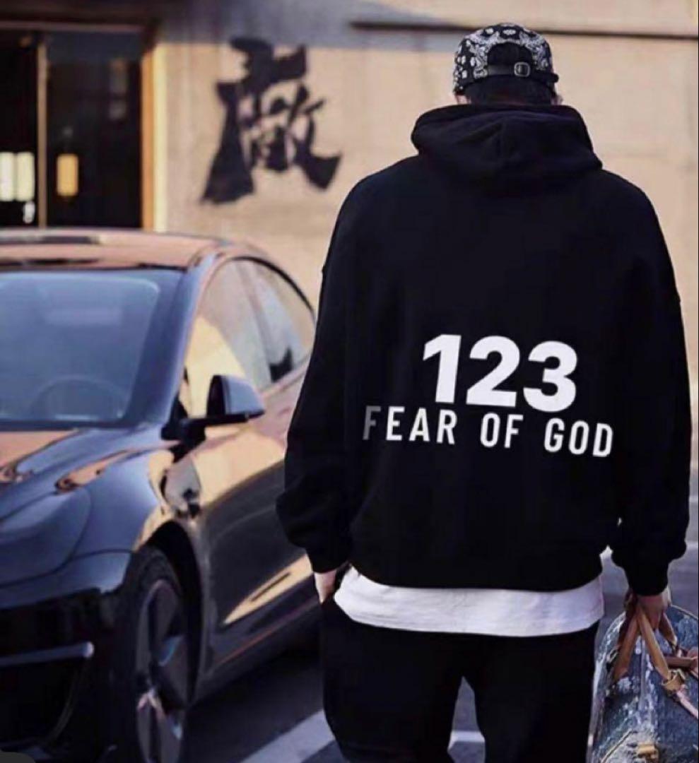 RRR-123 X FEAR OF GOD パーカー　希少　海外買い付け