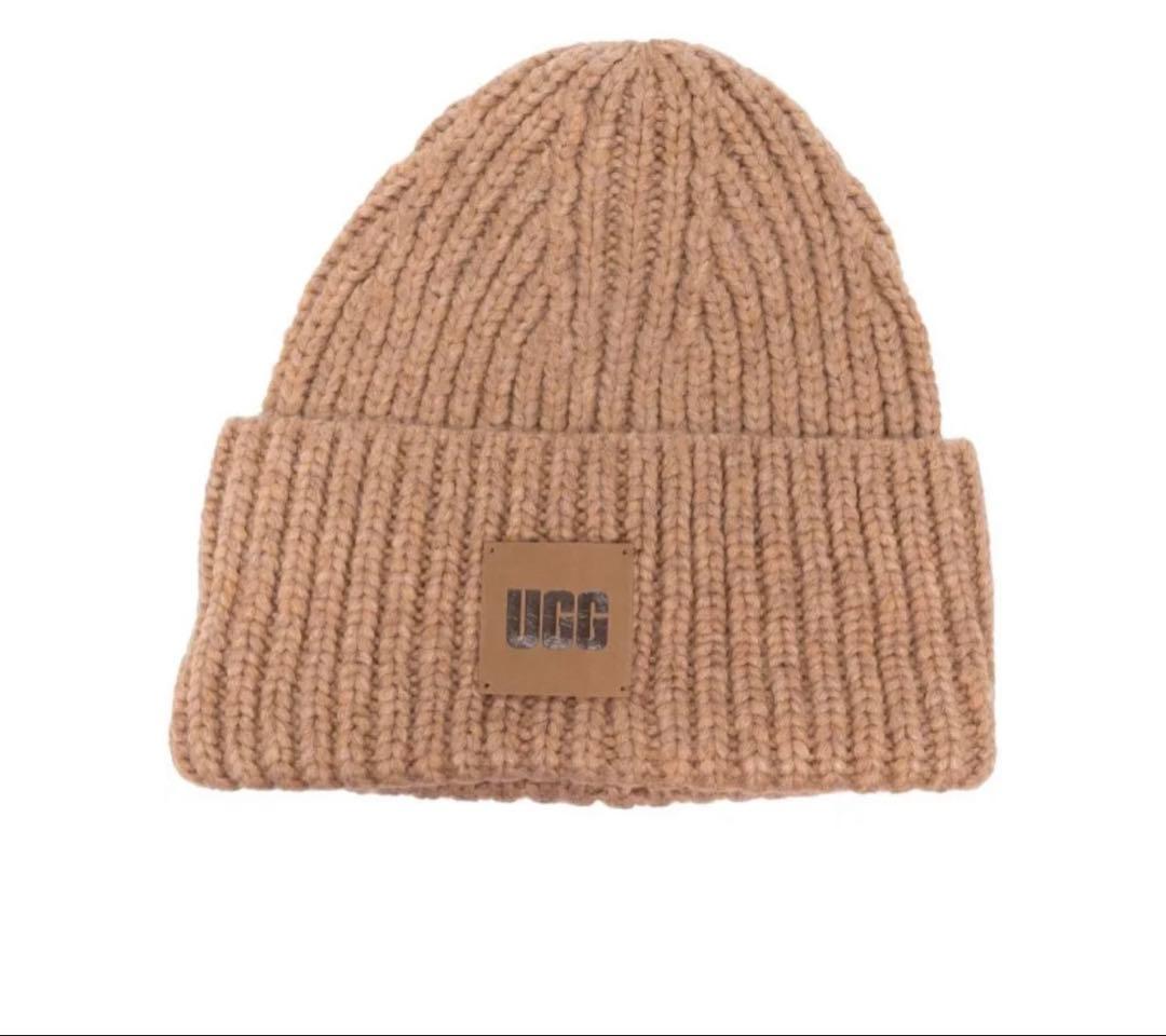 UGG ベージュ リブ編み ニット帽