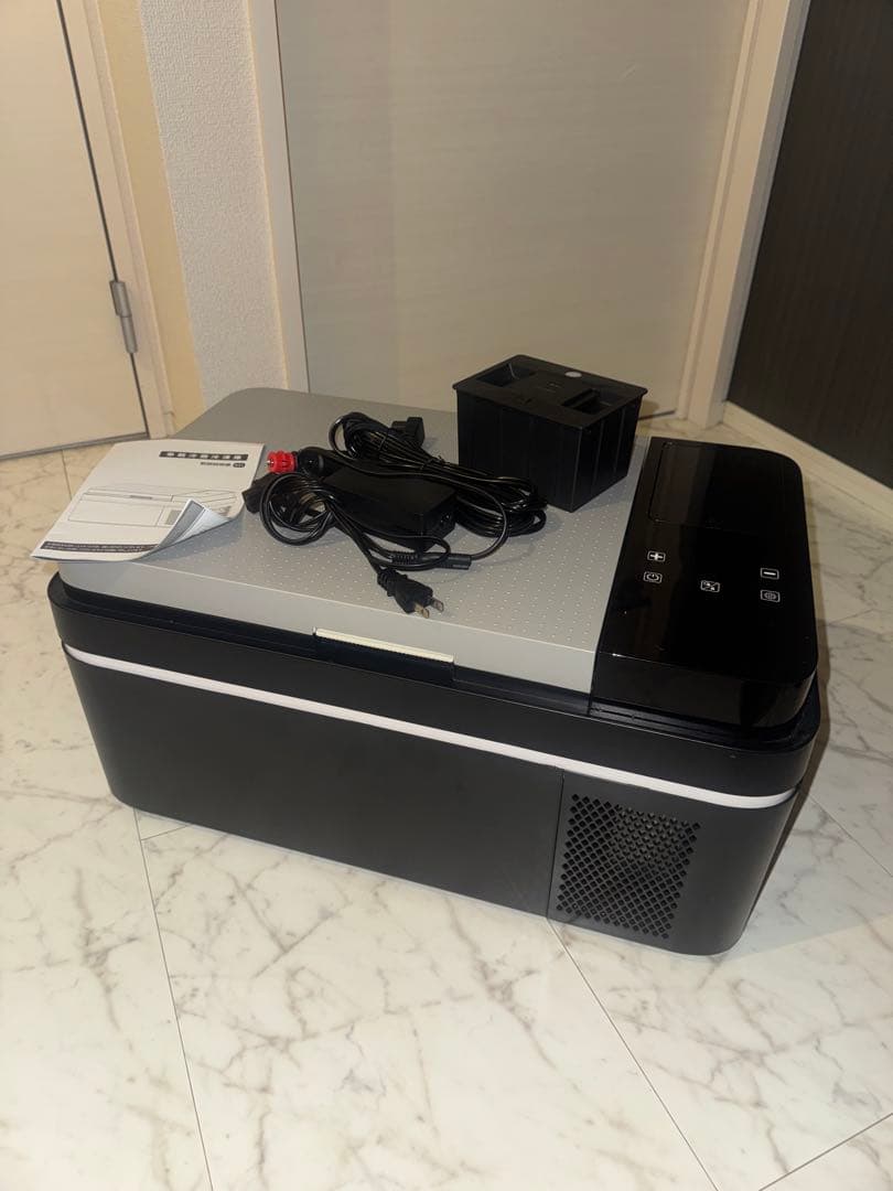 Sumeriy 車載冷蔵庫 22L バッテリー付き