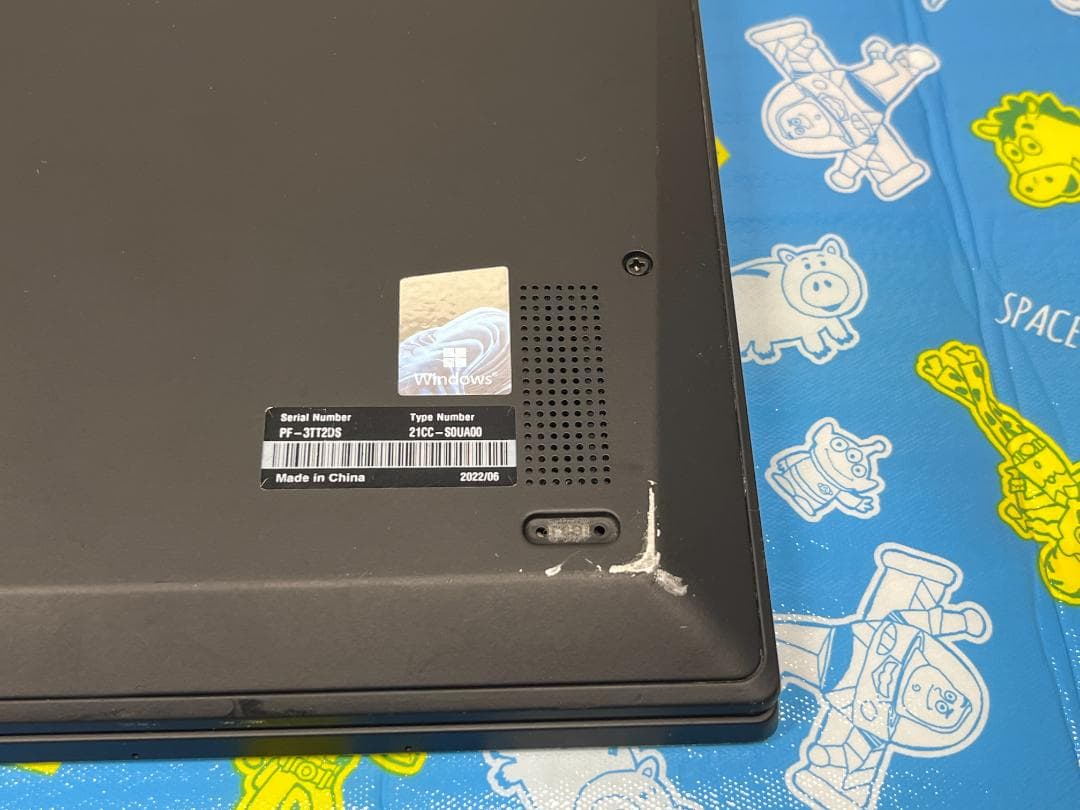 レノボ X1 Carbon 10th i7-1255U 16GB 512GB