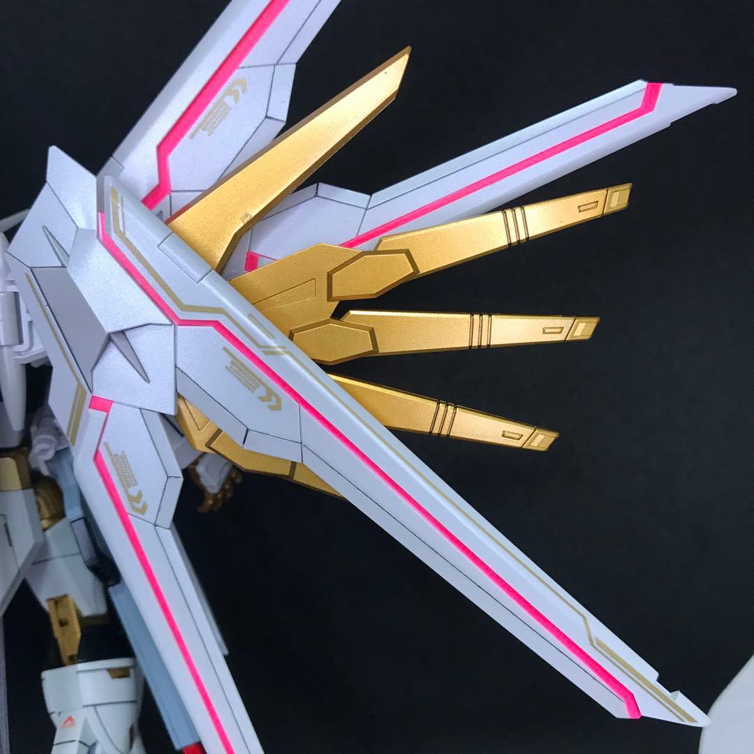 HG 1/144 マイティーストライクフリーダムガンダム 完成品 塗装品