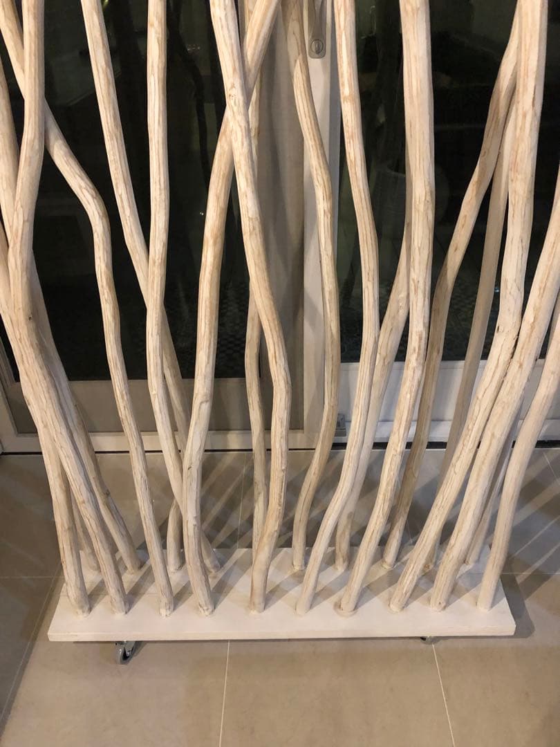 KARE アート　オブジェ　パーテーション　ルームディバイダー