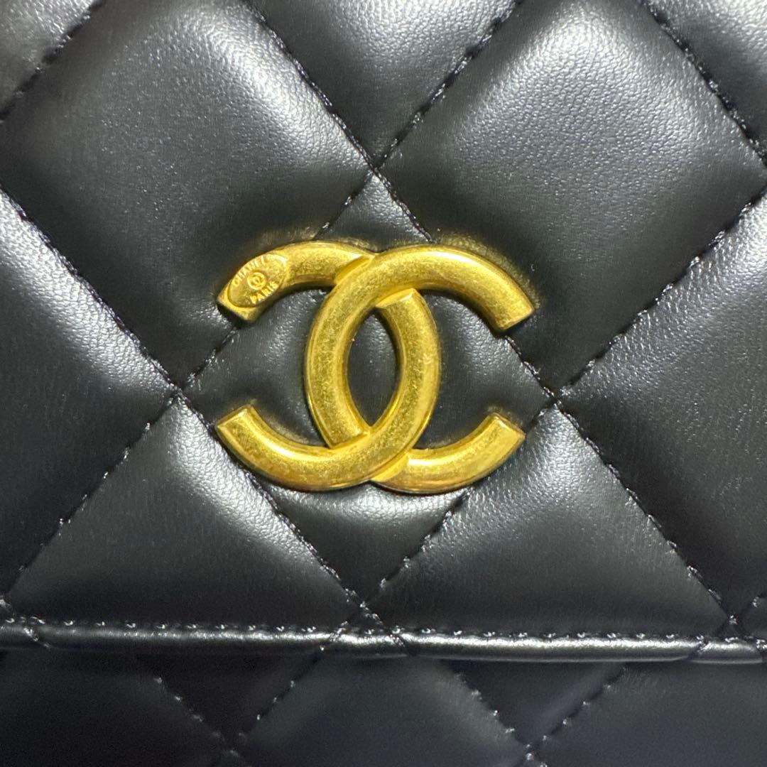 CHANEL ショルダーバッグ アジャスター チェーン ノベルティ
