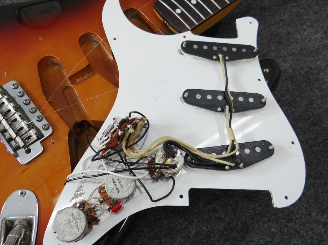 ★Fender Japan vintageEシリアル ST-62 メンテナンス済