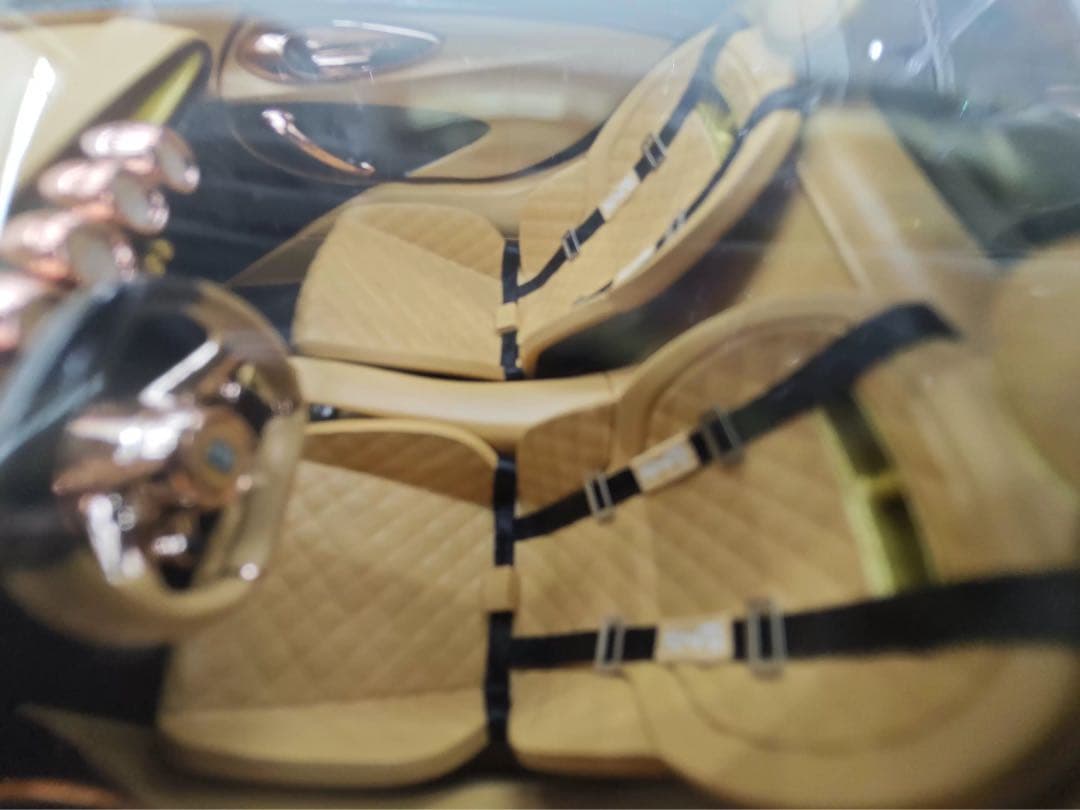 peako ピーコ 1/18 デ・トマソ P72 2024 ミニカー 当日発送