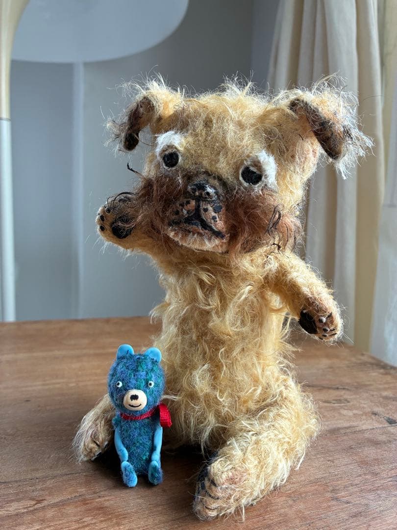 渡辺利絵　アーティストペア　ブリュッセルグリフォン