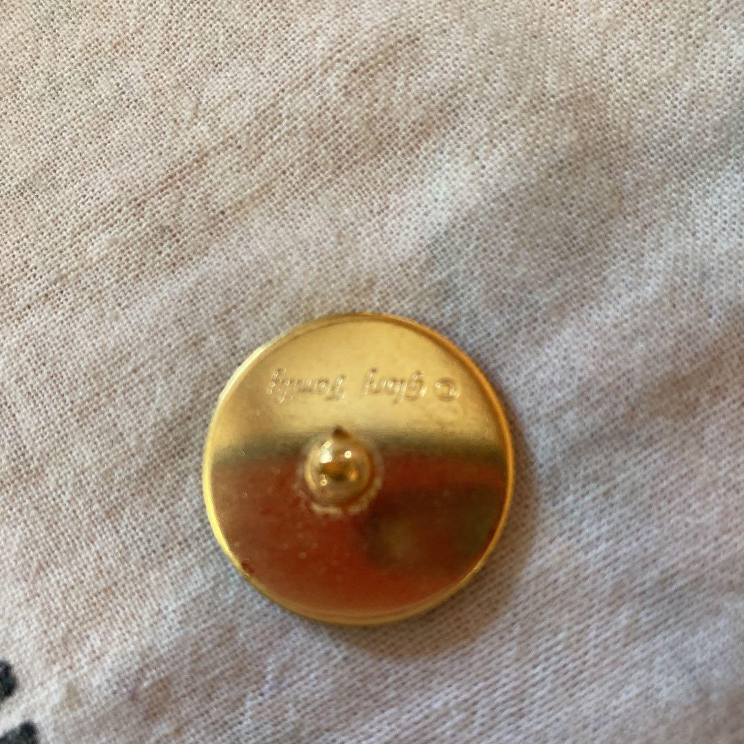 ピン　ピンバッジ　グローリーファミリー　ラッキーピンズ