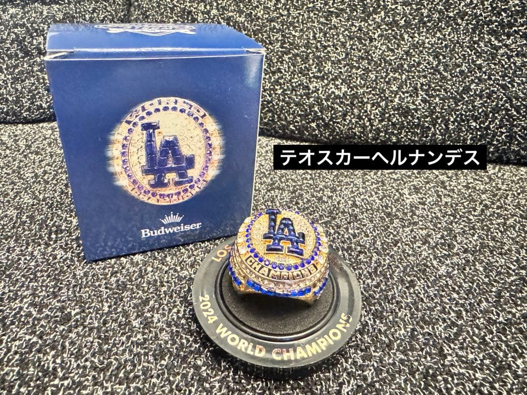 マニー　7/21球場配布 テオスカー•ヘルナンデス ワールドチャンピオン