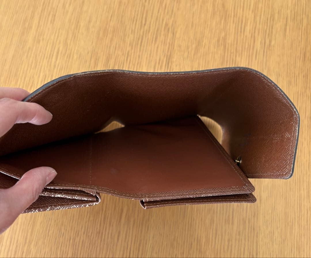 【再再値下げ】Louis Vuitton モノグラム 三つ折り財布