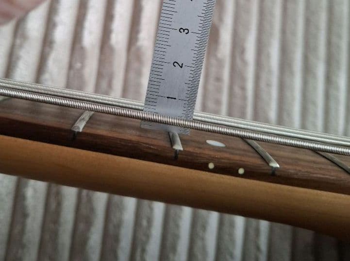 (特価) Squier by Fender JAZZBASS 「順反りジャンク」