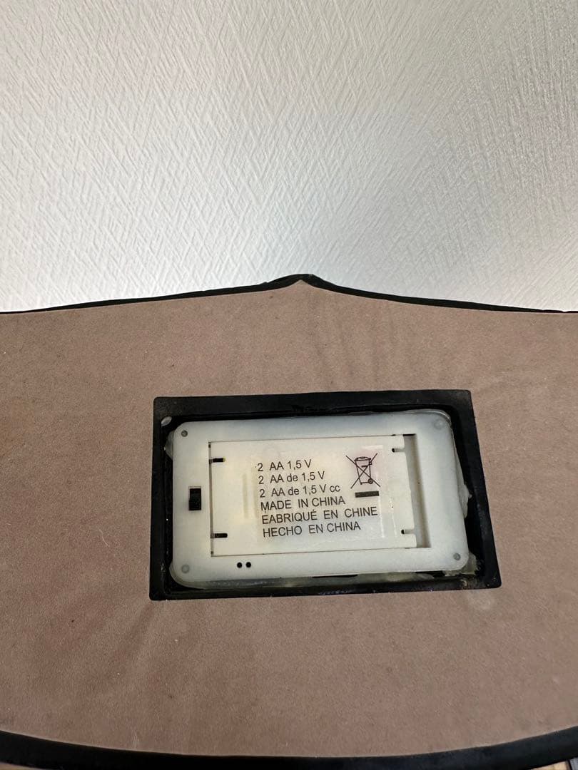 ライト付きスカル像