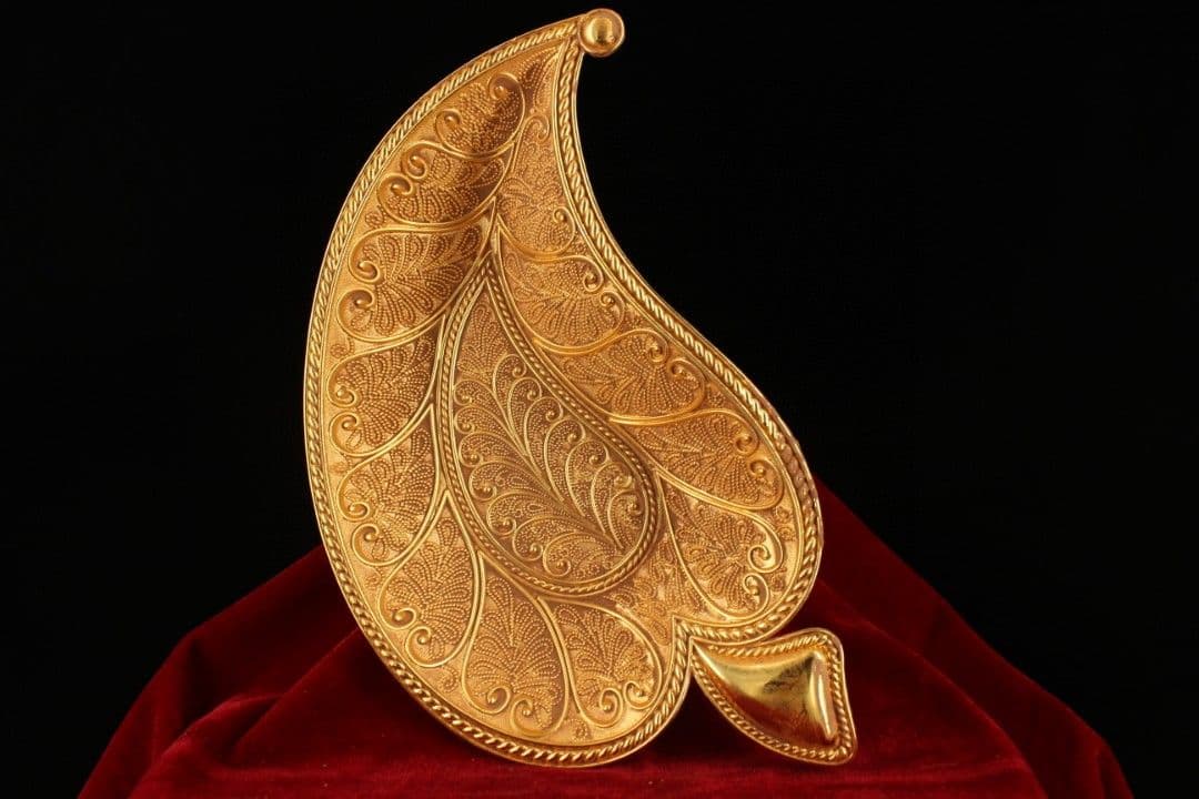銅 細工 鎏金葉盤 果実盤 装飾品 工芸品 美術品 置物