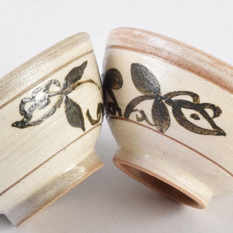 韓国人間国宝　李殷九　粉青刷毛目鐵彩茶碗　六客　共箱　V　R9132