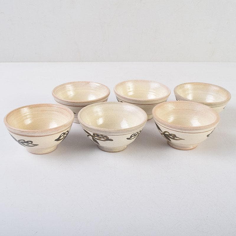 韓国人間国宝　李殷九　粉青刷毛目鐵彩茶碗　六客　共箱　V　R9132