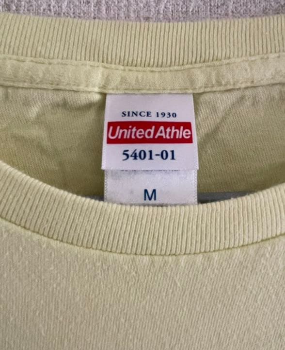 Official髭男dism ライブTシャツ