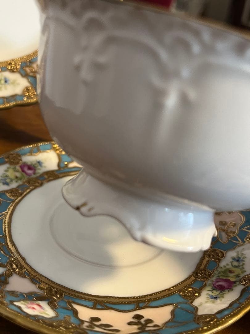 極美品オールドノリタケ マルキ印 金彩のカップとソーサー　プレート　トリオセット