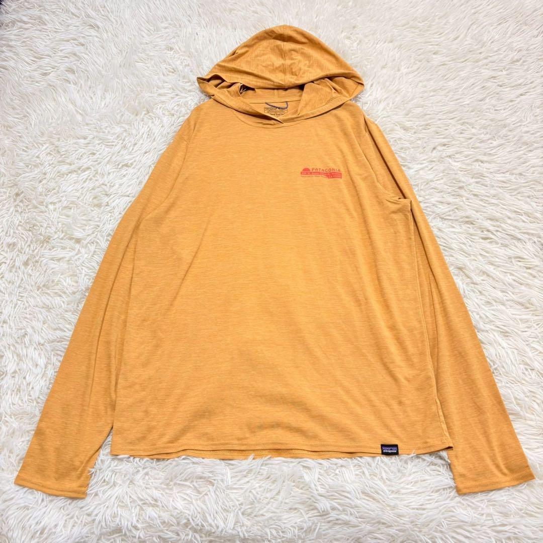 y8439 美品✨パタゴニア 薄手パーカー キャプリーン グラフィック フーディ