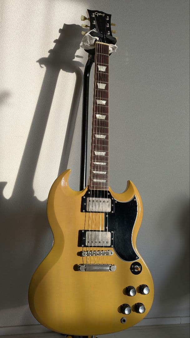 ギター Crews Maniac Sound SG-02 TV yellow