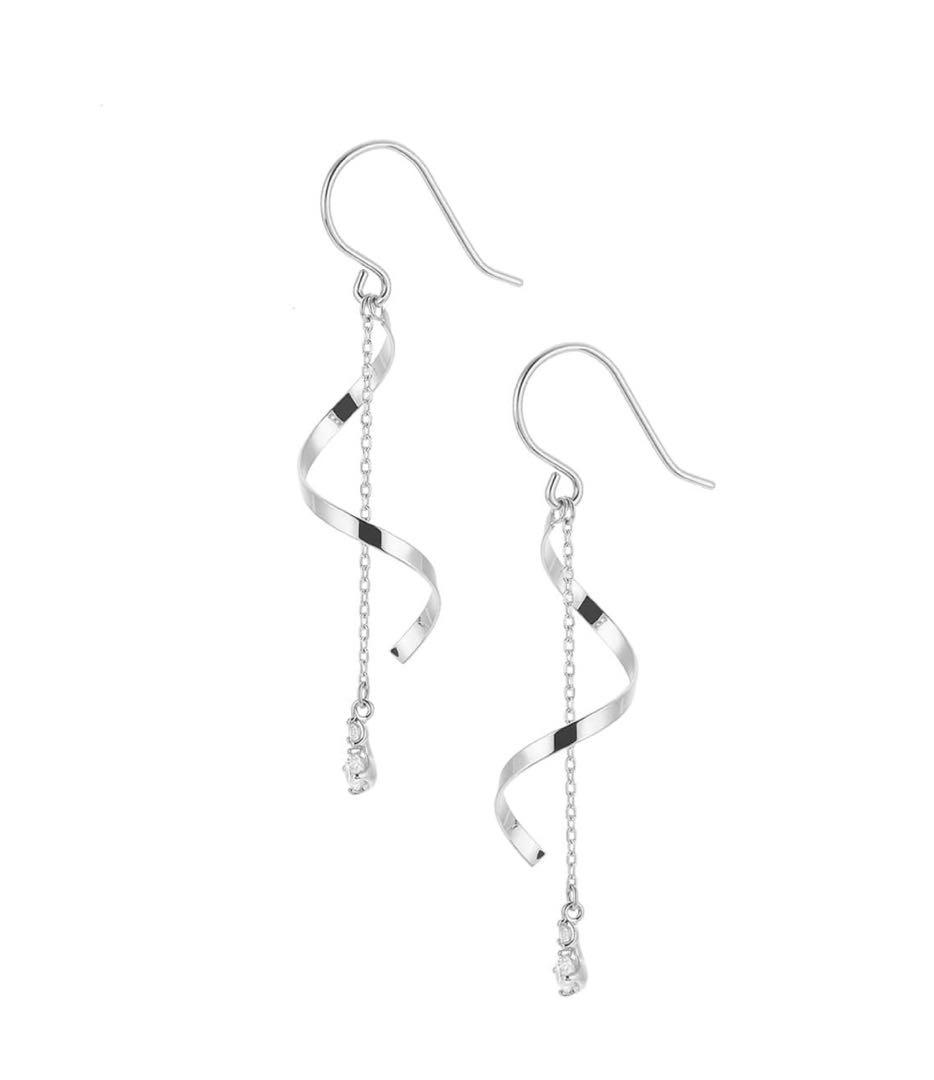 【新品】TSUTSUMI プラチナ ダイヤモンドピアス