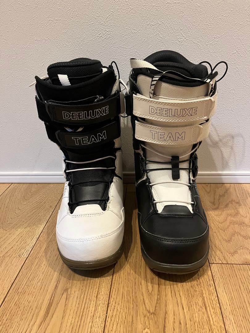 スノーボード DEELUXE TEAM ID LTD 23-24 26cm