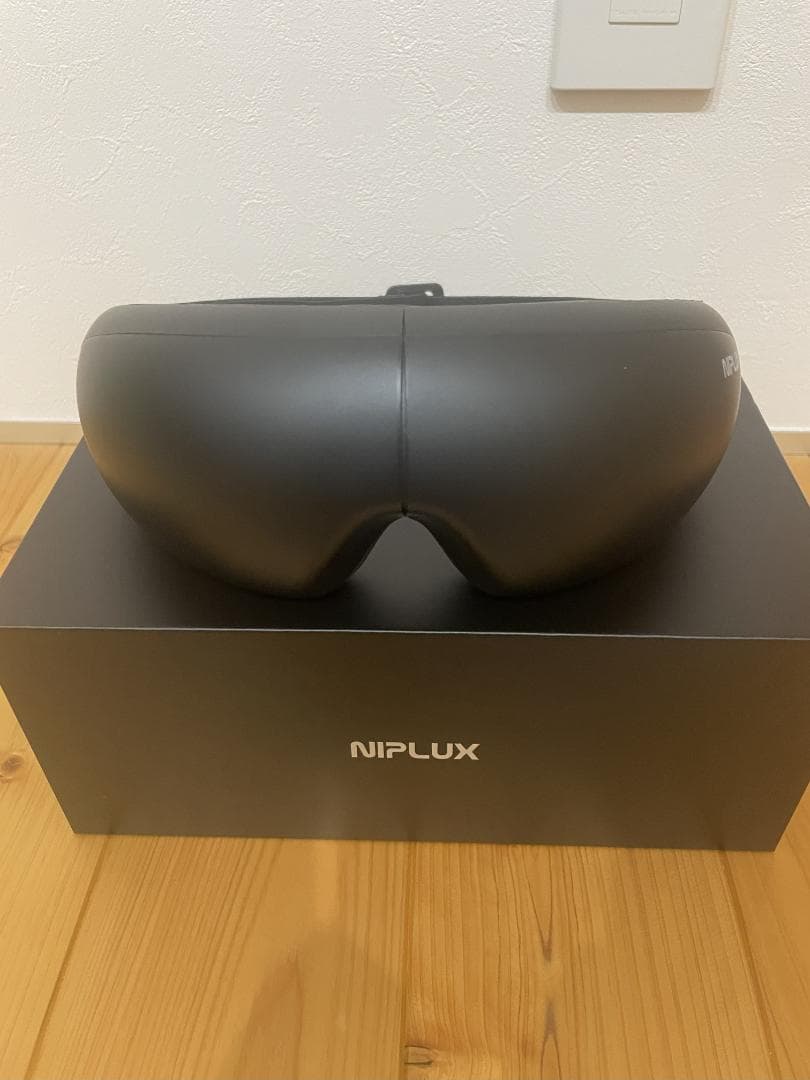 【美品】NIPLUX EMS EYE RELAX ホットアイマスク