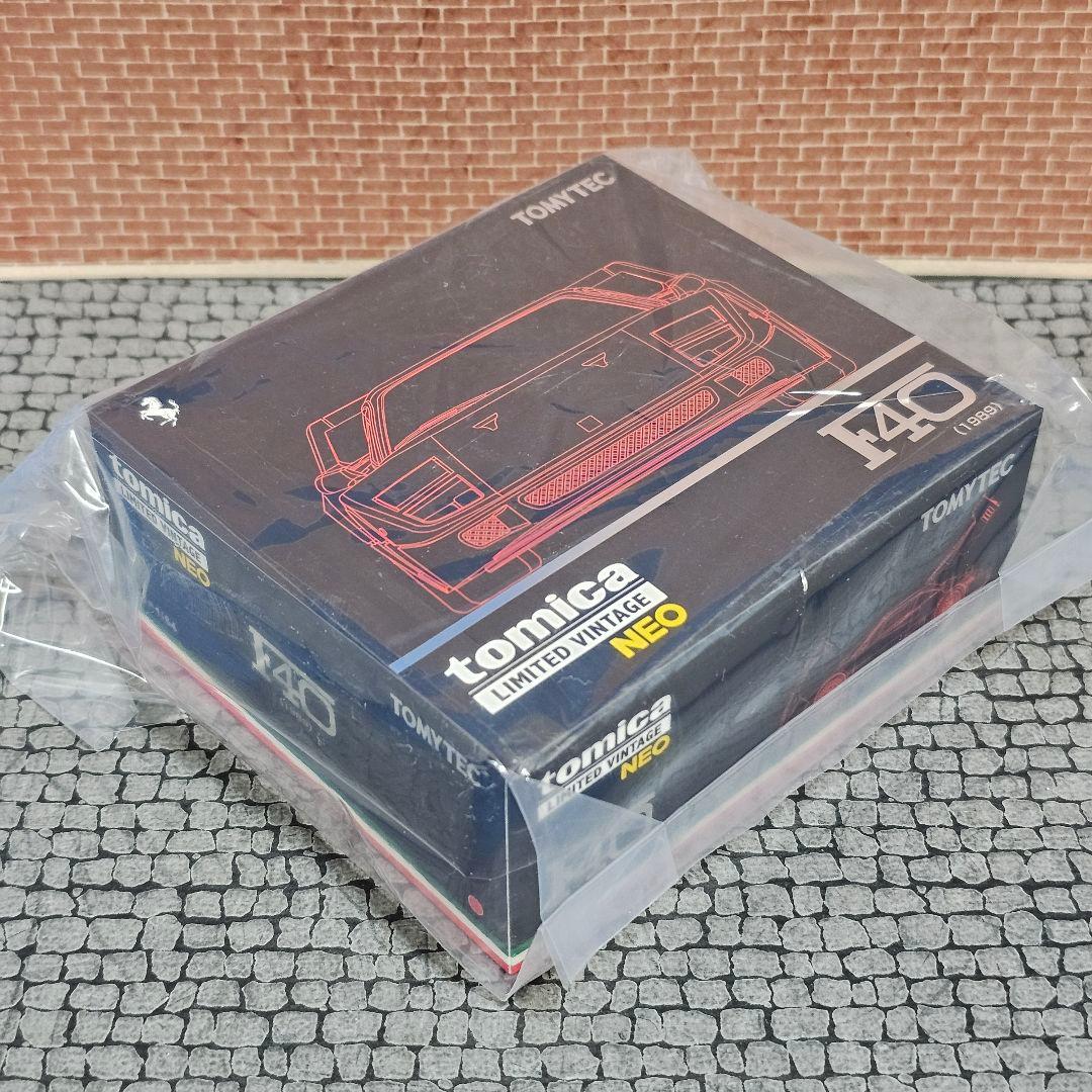 新作！トミカ リミテッド ヴィンテージ ネオ フェラーリ F40 1989 赤