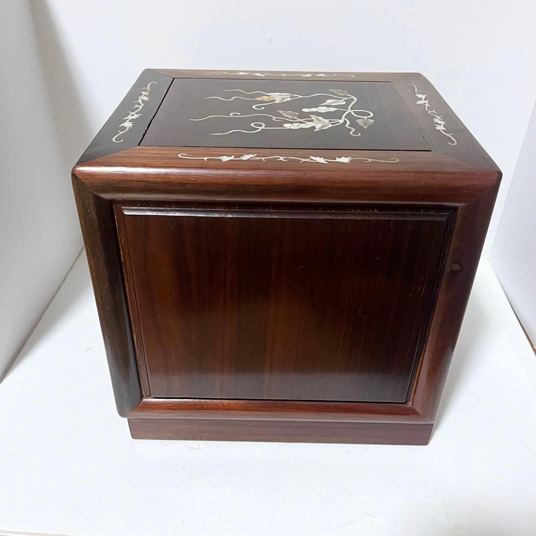 花梨 螺鈿家具 唐木 螺鈿細工 小引出し 3段 李朝 小型チェスト アンティーク