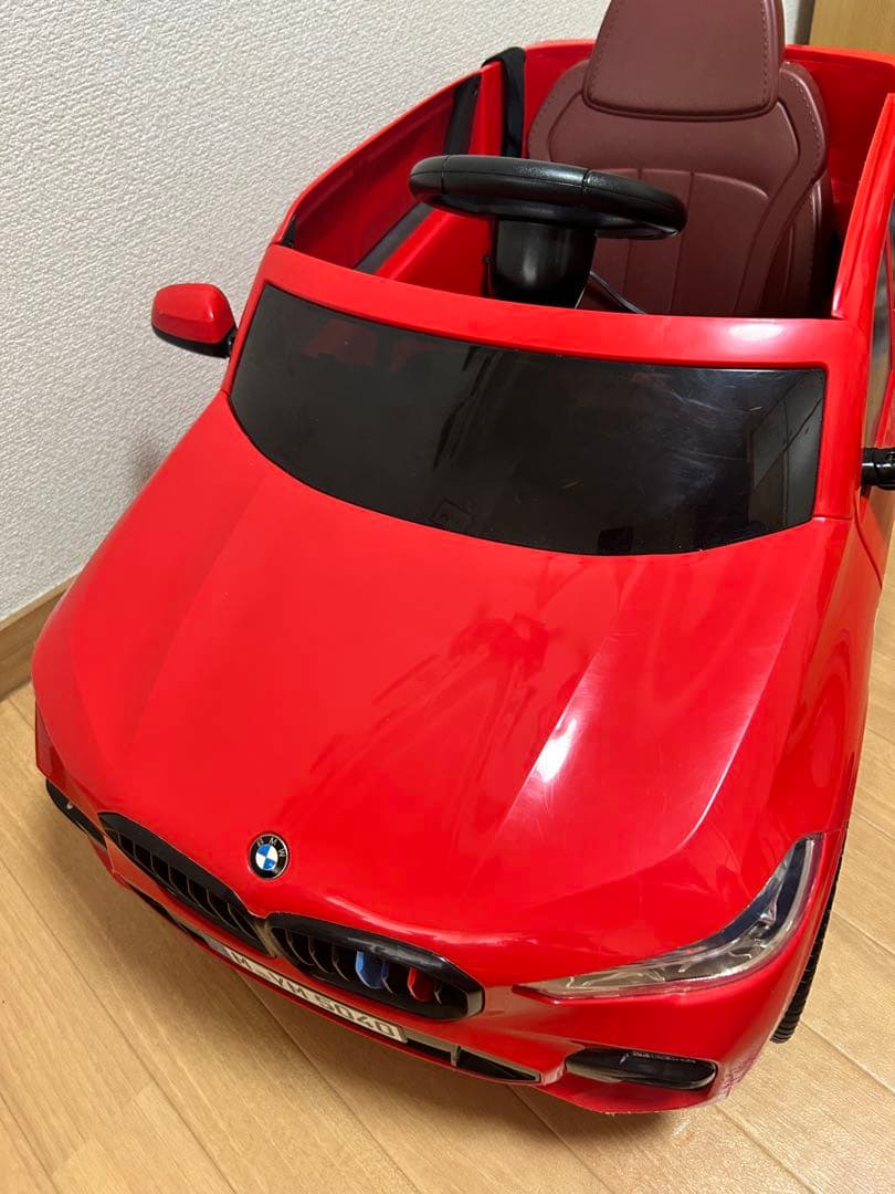 トイザらス限定BMW X5 電動乗用車