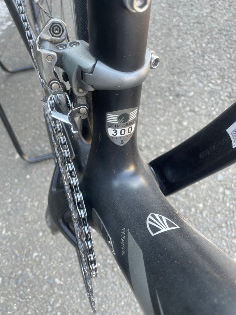 クロスバイク TREK 7.7FX カーボン