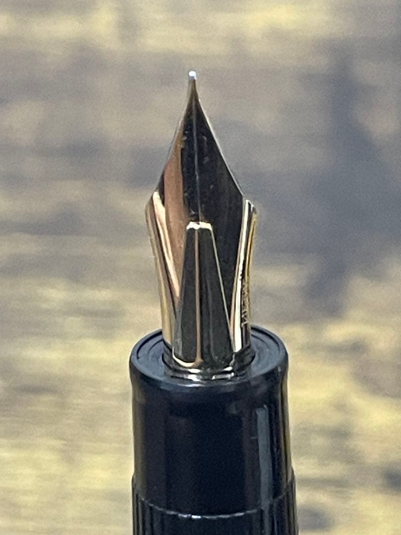 初代　ジャスタス　14金　ゴールド　万年筆　細字　パイロット　嵌合式